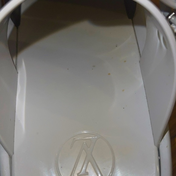 Louis Vuitton woman’s sandals - Picture 5 of 7